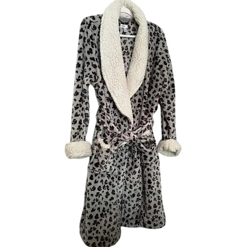 Nordstrom Rack Leopard Print Fleece Robe Sherpa Trim‎ Belted Size M